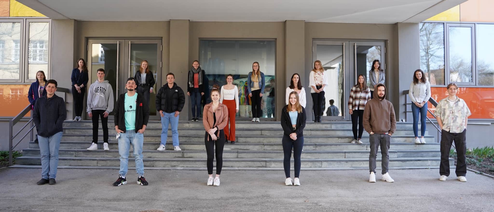 Q12 im Schuljahr 2020/21 - Luitpold-Gymnasium Wasserburg a. Inn